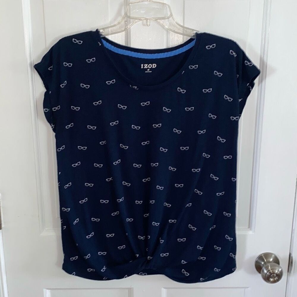 IZOD short sleeve with sunglasses print size M